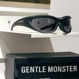 Picture of Gentle Monster Sunglasses _SKUfw65330621fw